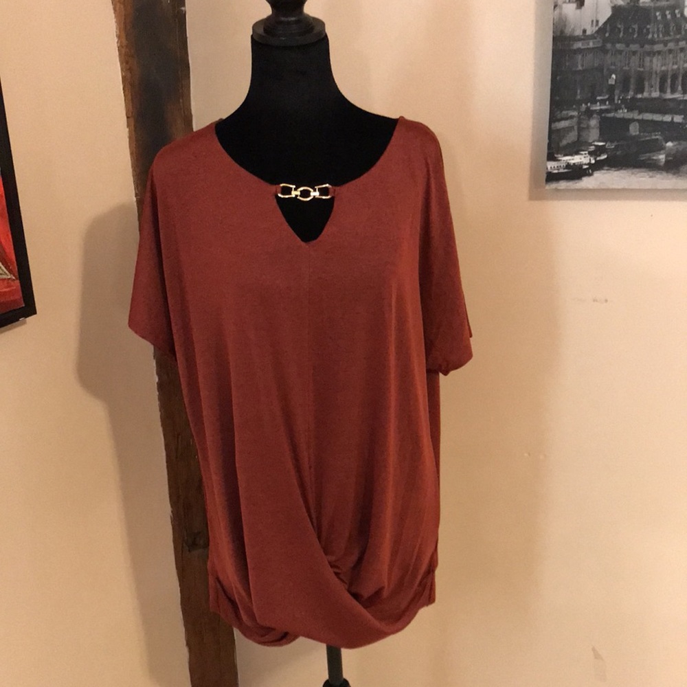 JM Collection top NWT
